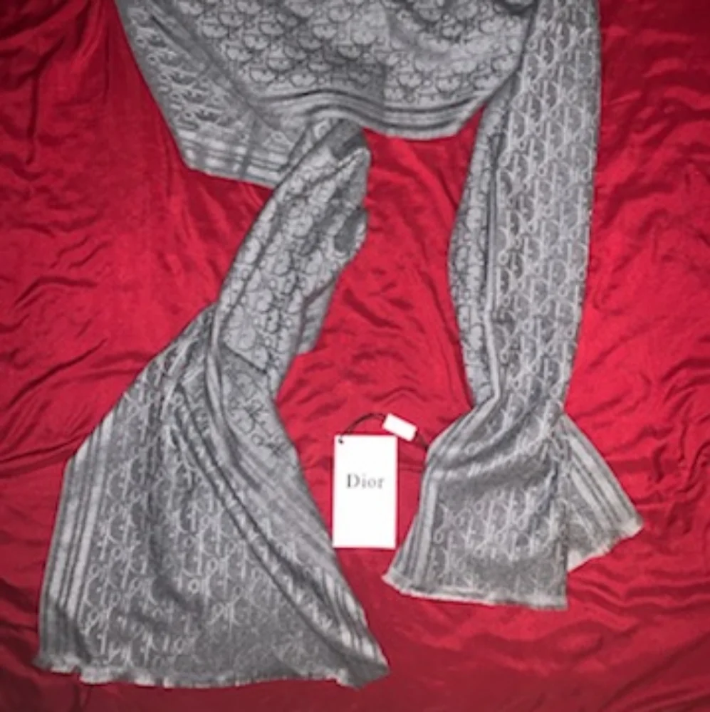 Dior oriental scarf gray